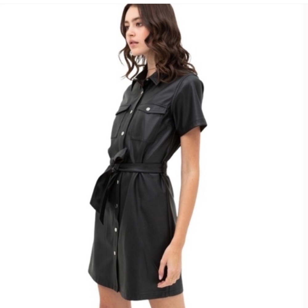 LOVE TREE Faux Vegan Leather Short Sleeve Button Up Black Dress Size Large